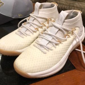 Adidas dame 4’s all white